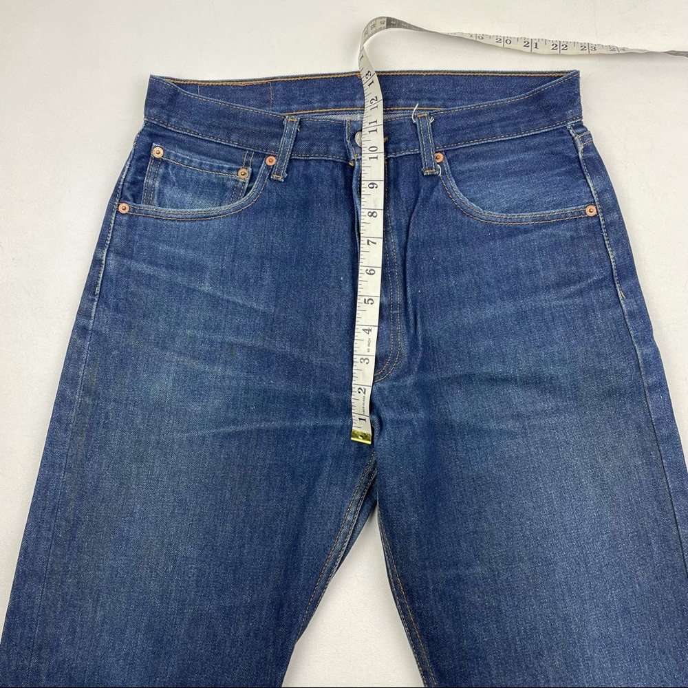 Vintage Levi’s 501 High Waisted wedgie Jeans - Picture 3 of 7